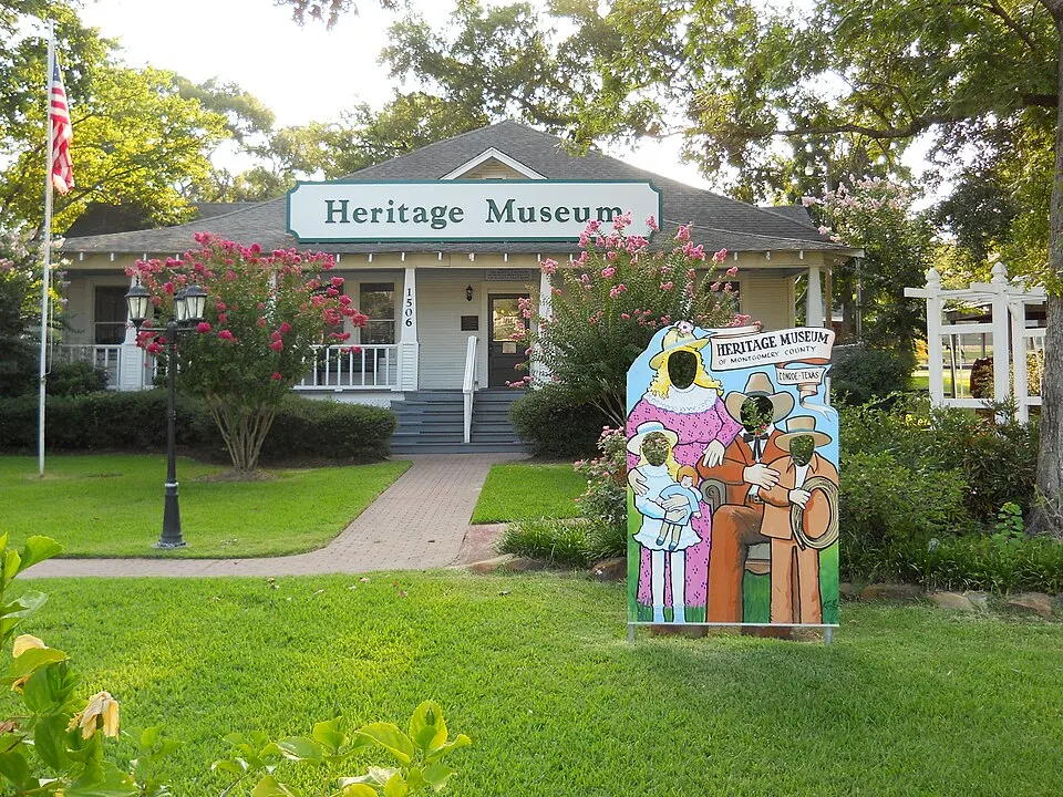 Conroe community scene 2