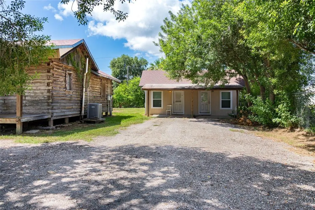 Property photo 31