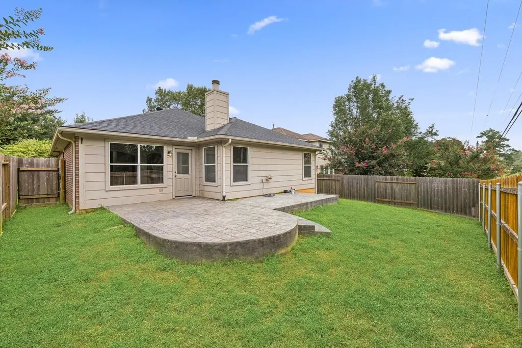 Property photo 38