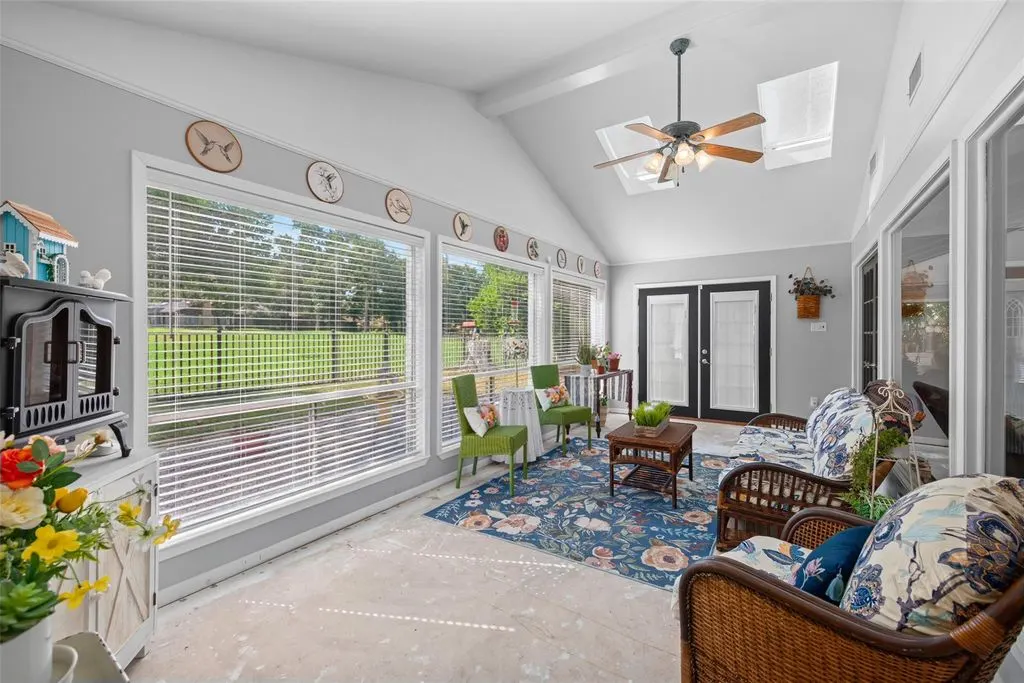 Property photo 35